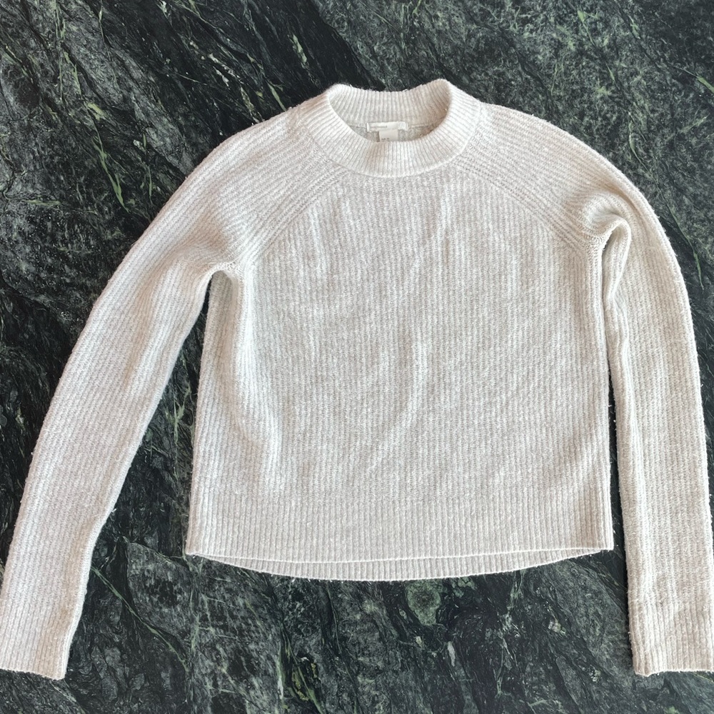 H&M Knit Sweater in Beige size XS